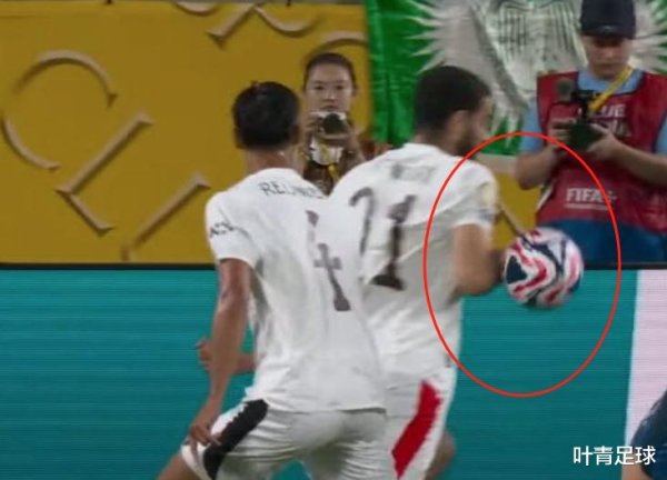4-3 chiến thắng! Siêu lạnh tro