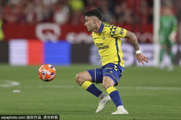 Cựu trung tâm Real Madrid, 28 